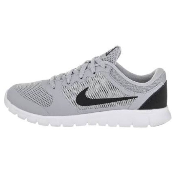 Nike Other - Nike Flex 2015 Rn Grey/Black 3 Youth / kids size